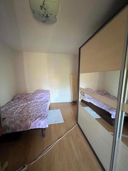 Apartament cu 3 camere decomandat în Zorilor