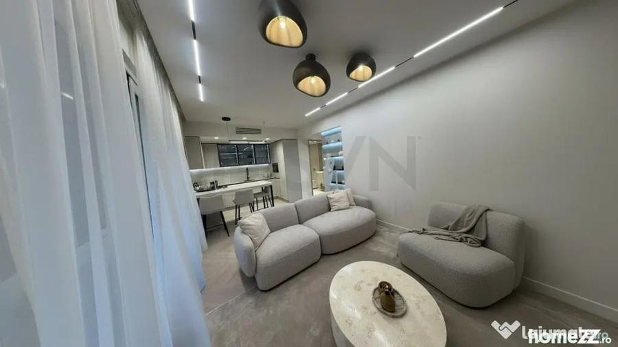 Apartament cu 3 camere decomandat în Aviației