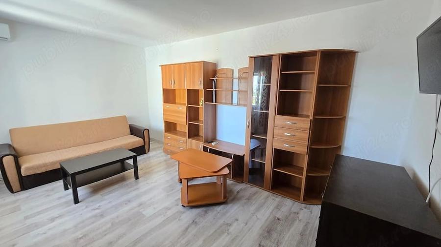 Apartament cu 2 camere decomandat în B-dul București