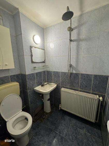 Garsoniera cocheta, gata de mutare, etaj 2, Zona Garii Baia Mare - 1