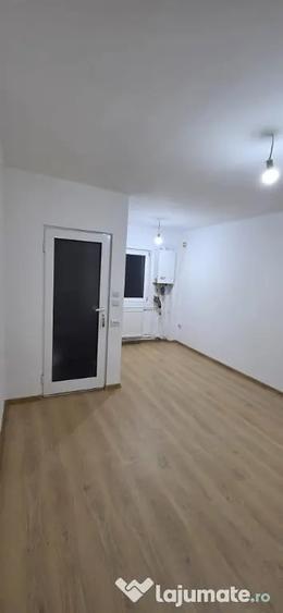 Garsonieră în Aradului