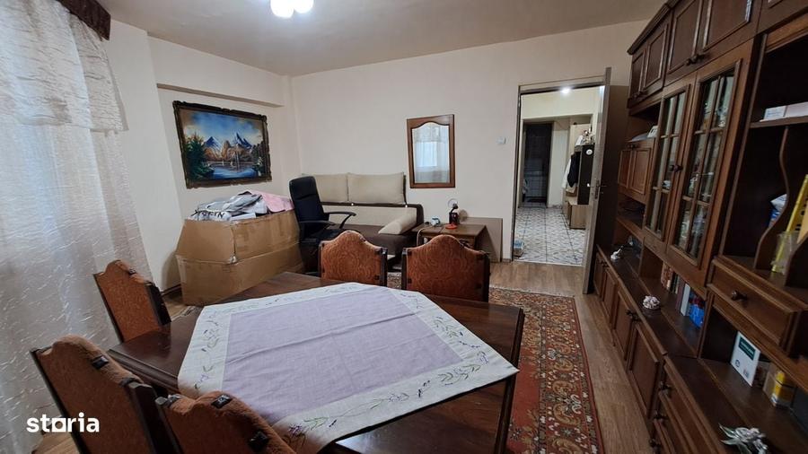 Garii / Zona Peny apartament 2 camere decomandat - 1