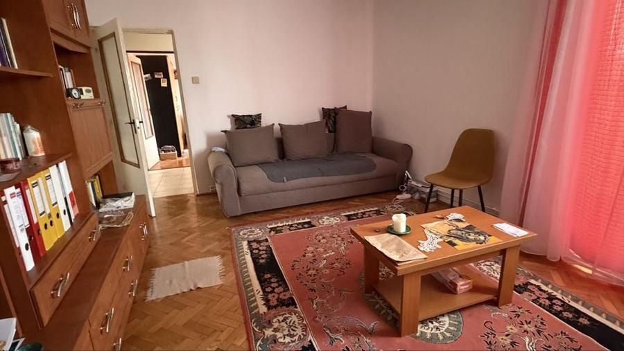Apartament cu 2 camere decomandat în 7 Noiembrie