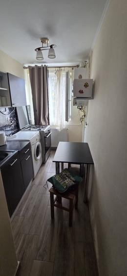 Apartament cu 2 camere nedecomandat în Central