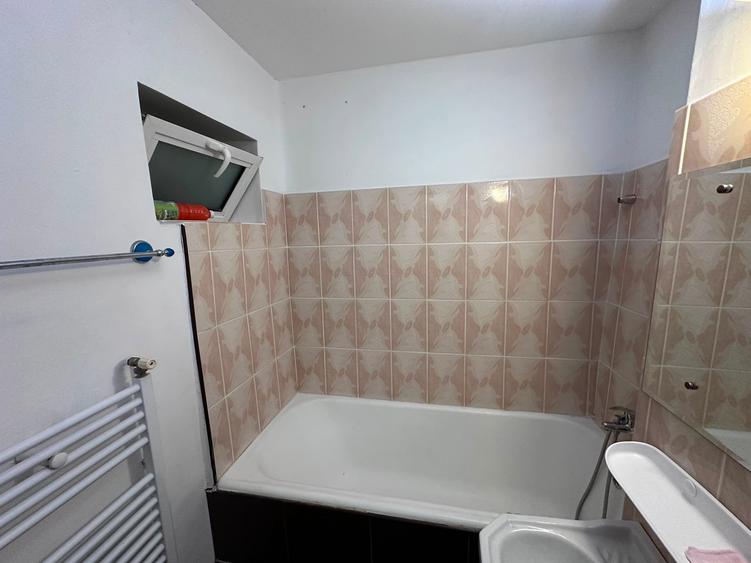 Apartament de 3 camere decomandate - 5
