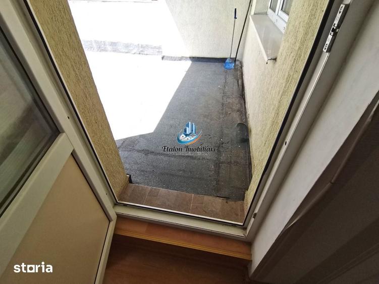 Apartament cu 2 camere decomandat în Calea Romanului