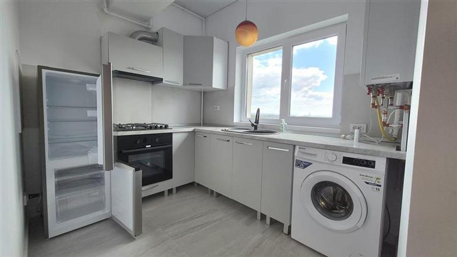 Cautam primul chirias: apartament in Tatarasi: 2 camere + loc parcare - 9