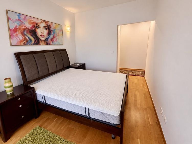Apartament cu 3 camere decomandat, mobilat în Băneasa