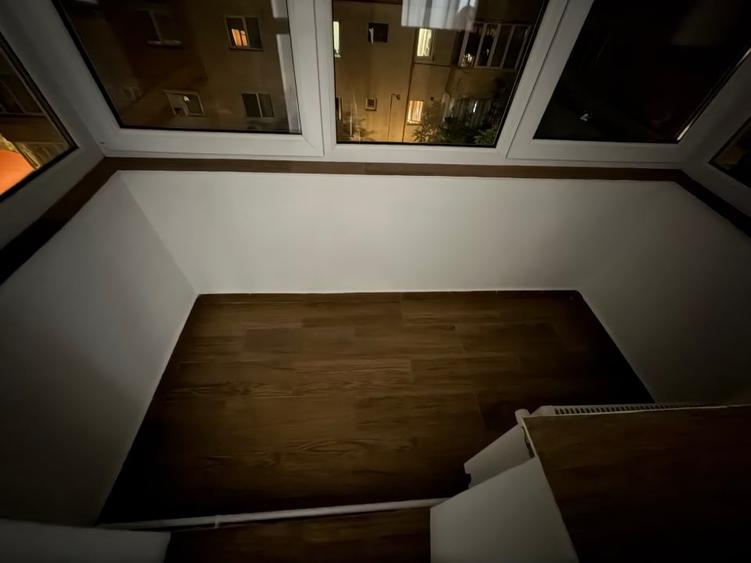 Apartament cu 2 camere semidecomandat, mobilat în Central