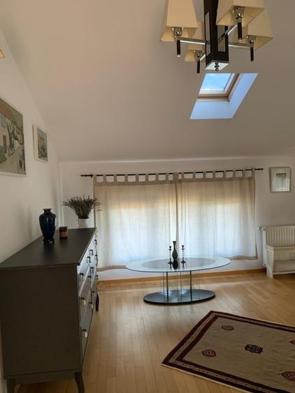 Casă individuală cu 6 camere cu Teren 1282 Mp în Brănești