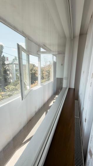 Apartament cu 3 camere semidecomandat în Ultracentral