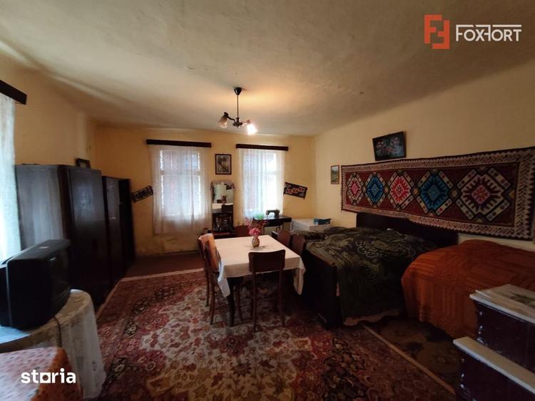 Casă cu 3 camere cu Teren 574 Mp în Est
