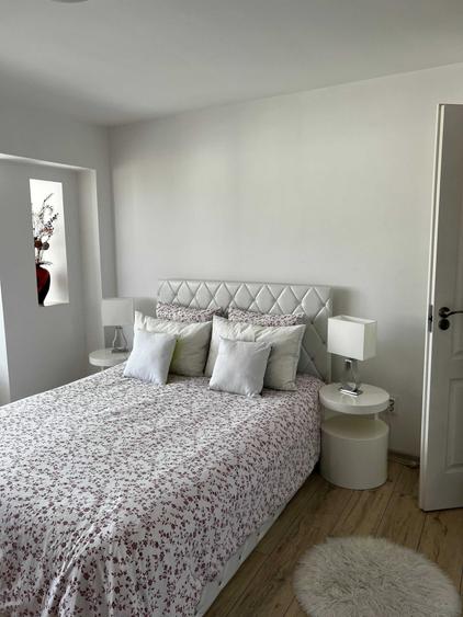 Apartament cu 3 camere decomandat în Sfântu Ilie