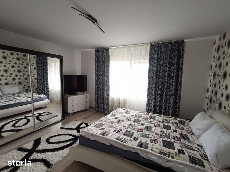 Casă cu 3 camere cu Teren 1760 Mp în Meteș