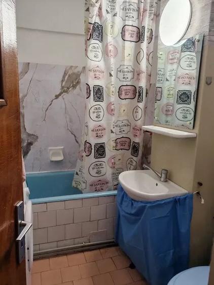 Apartament cu 2 camere decomandat în Aurel Vlaicu