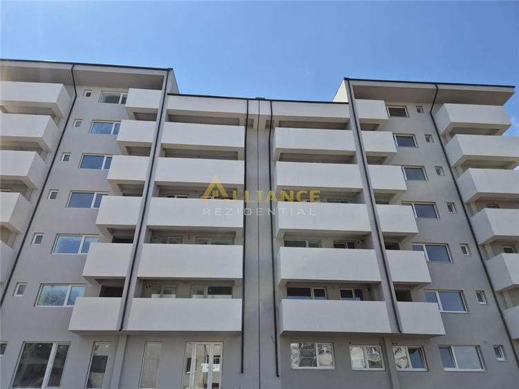 Apartament cu 2 camere decomandat în Berceni
