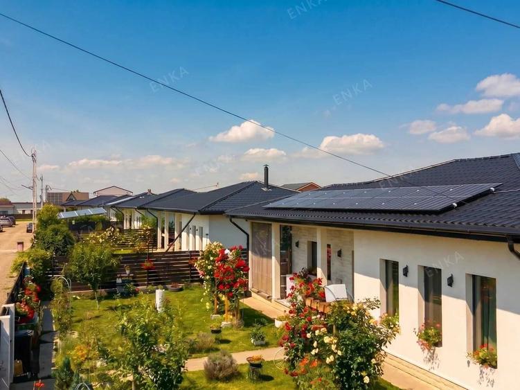 Casă cu 4 camere în Valea Ursului
