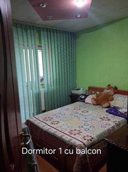Apartament cu 4 camere decomandat în Central