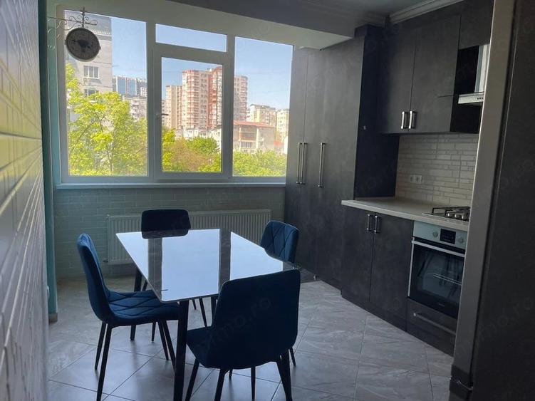 Apartament cu 2 camere decomandat în Gorjului