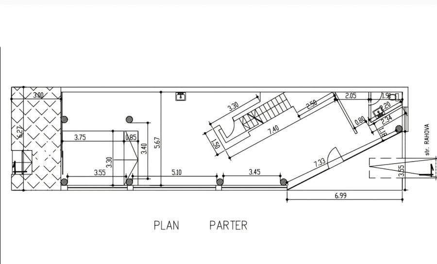 Casă cu 4 camere cu Teren 352 Mp în Școlilor