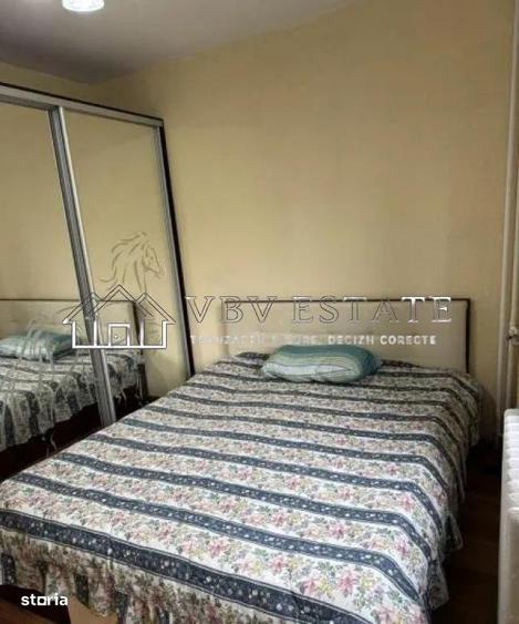 Apartament cu 3 camere semidecomandat, mobilat în Tineretului