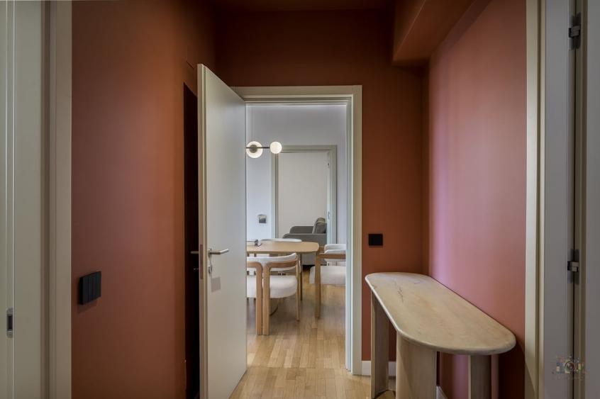 Apartament cu 4 camere semidecomandat în Eminescu