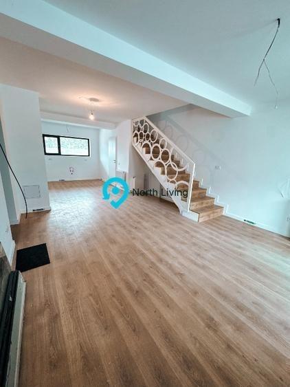 Duplex cu 4 camere cu Canalizare în Tunari