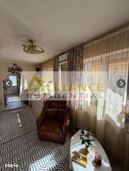 Casă cu 5 camere cu Teren 754 Mp în Glina
