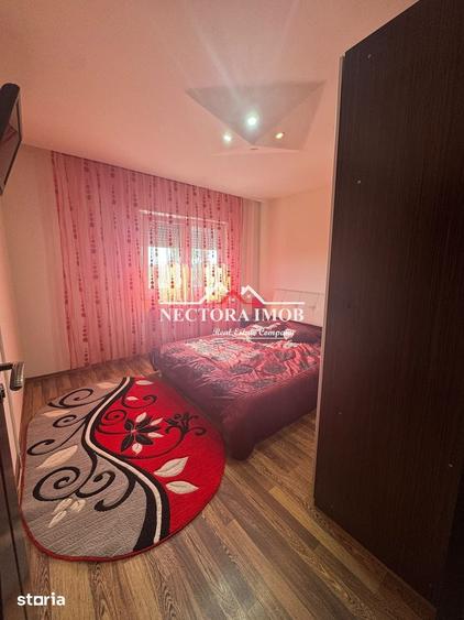 Apartament cu 3 camere decomandat în Salca