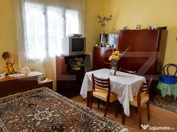 Casă cu 3 camere cu Teren 950 Mp în Central