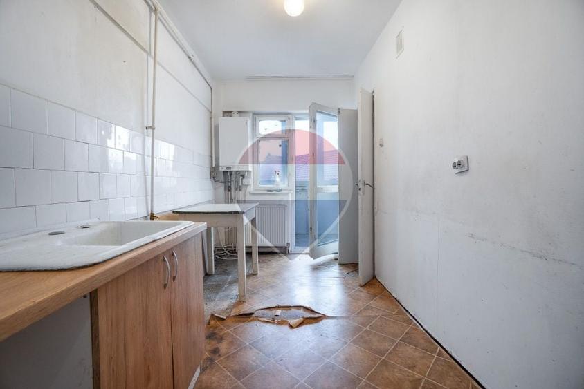 Apartament cu 2 camere decomandat în Central