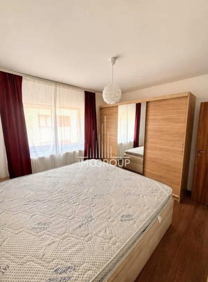 Apartament cu 2 camere semidecomandat, mobilat în Bună Ziua