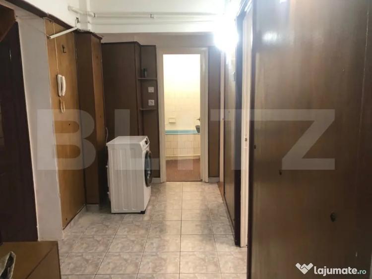 Apartament cu 2 camere decomandat în Micro 17