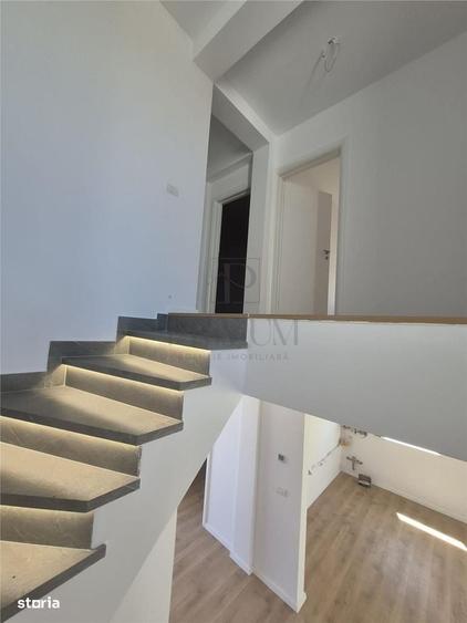 Duplex Superb - Despartit - Zona Excelenta - 14