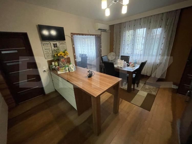 Casă individuală cu 6 camere cu Canalizare în Semicentral