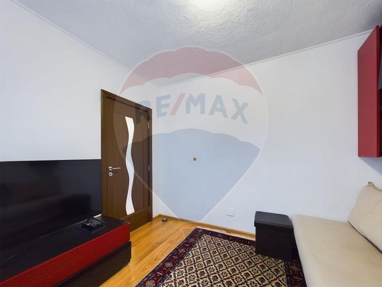 Casă individuală cu 5 camere cu Canalizare în Dârza