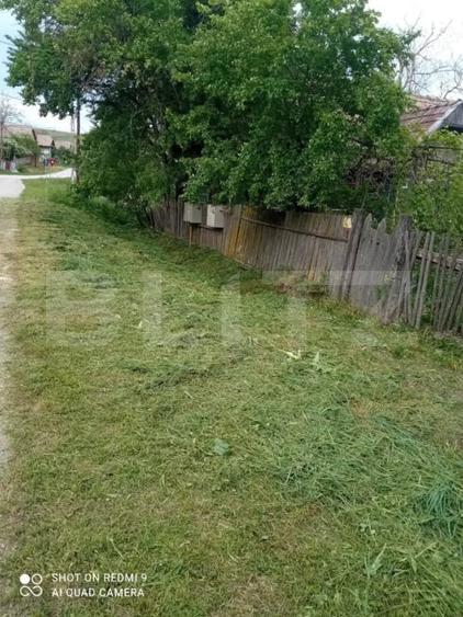 Casă individuală cu 2 camere cu Teren 1018 Mp în Boian