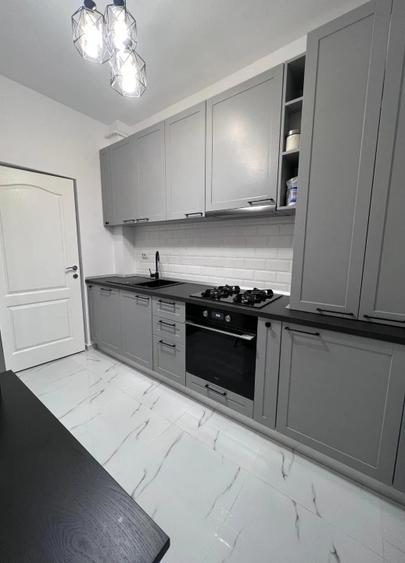 Apartament cu 3 camere decomandat, mobilat în Lunca Cetățuii