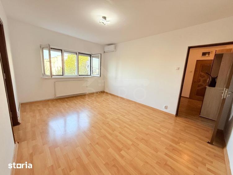 Apartament doua camere de vanzare Dambu renovat - 7