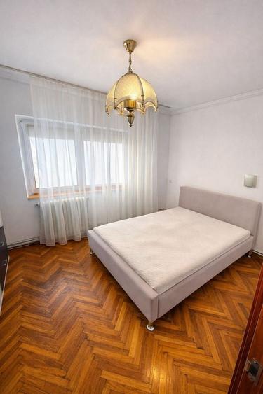 Apartament cu 3 camere semidecomandat, mobilat în Mănăștur — fotografia 1