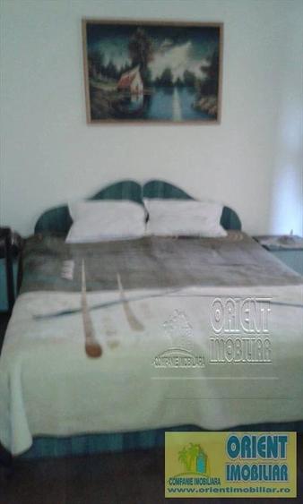 Casă cu 6 camere cu Teren 520 Mp în Lazu