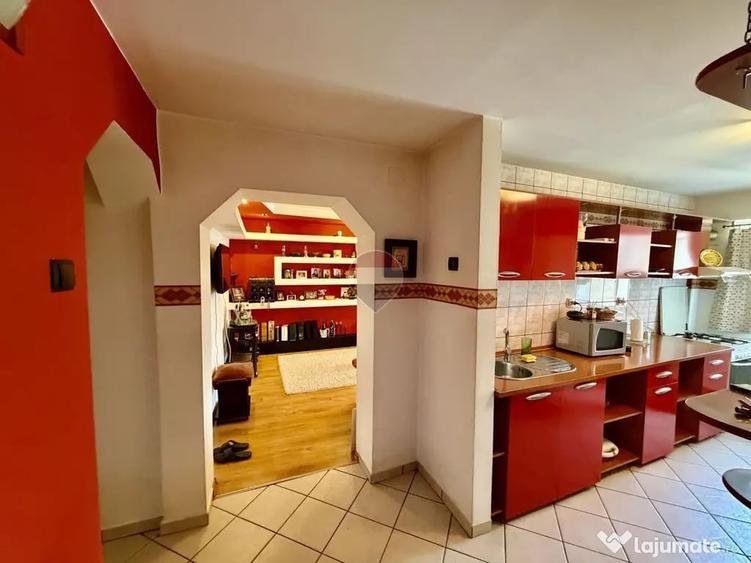 Apartament cu 3 camere decomandat în Ultracentral
