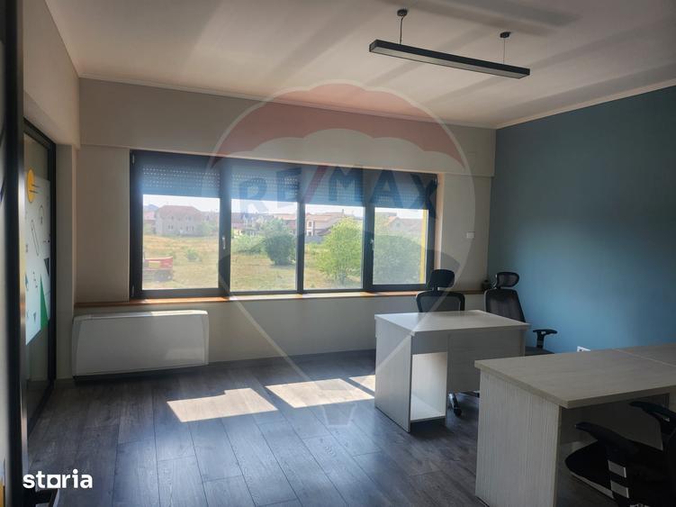 Spațiu comercial, de 23 mp, în Salca