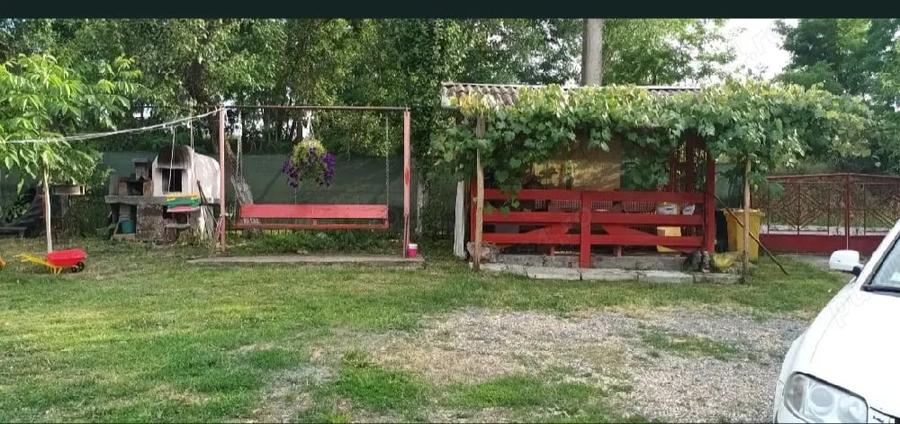 Casă cu 2 camere cu Teren 53 Mp în Tămășești