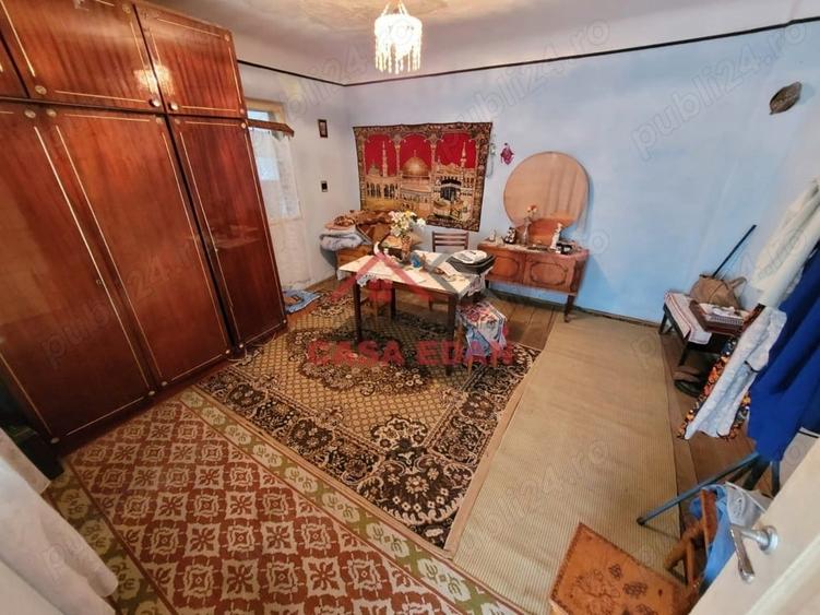 Casă cu 4 camere cu Teren 547 Mp în Măgureni