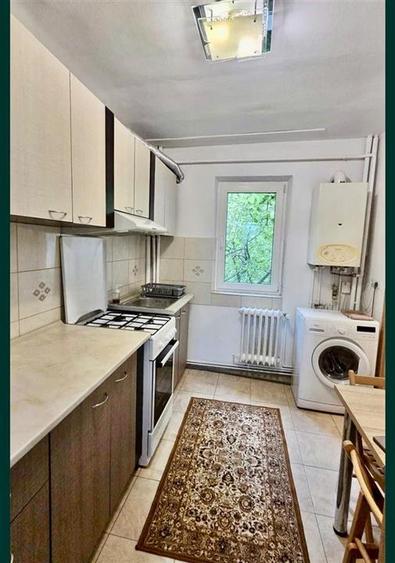 Apartament cu 2 camere circular în Tudor Vladimirescu