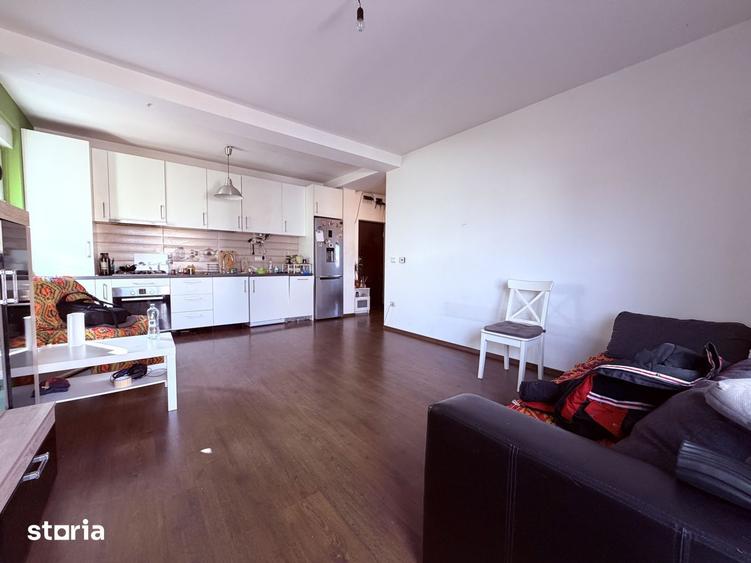 Apartament cu 3 camere decomandat, mobilat în Blașcovici