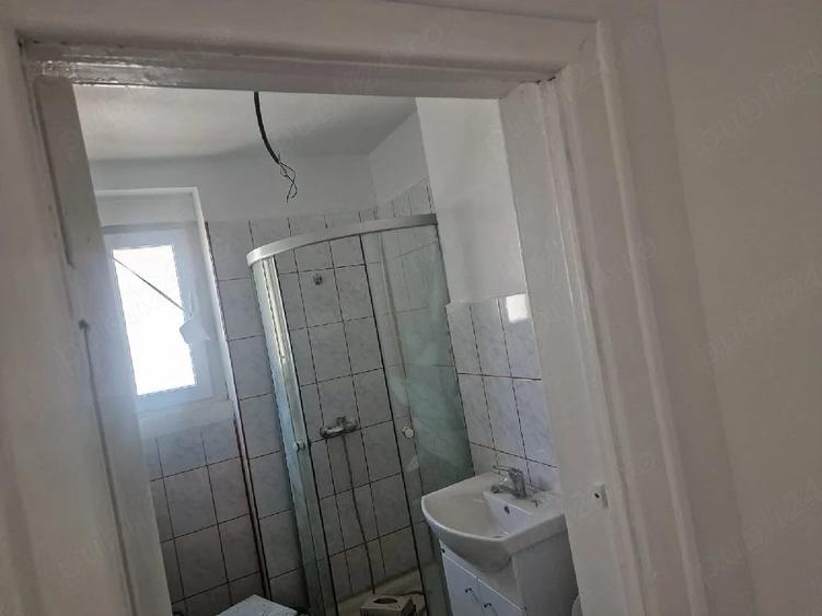 Apartament cu 2 camere decomandat în Luncă