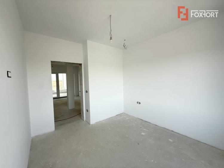 COMISION 0% Apartament cu 3 camere si terasa de 25 mp, etaj 1 - Torontalului - 15