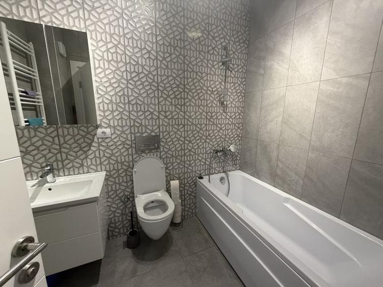 Apartament cu 2 camere decomandat în Exterior Vest